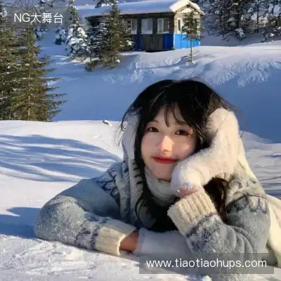 劳真杨